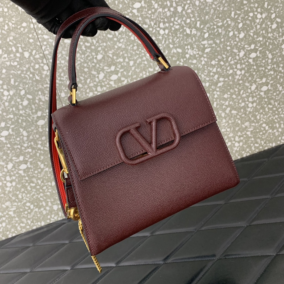 Valentino Garavani Vsling Small Handbag in Burgundy Grainy Calfskin 